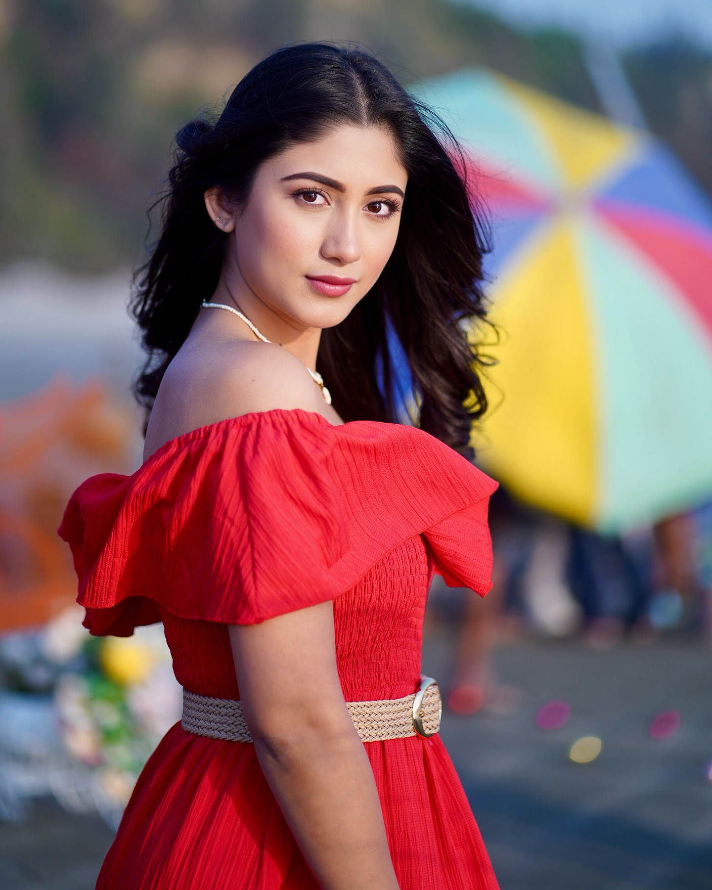 বৃষ্টিস্নাত সাফা, ‘আপনি কি এখনো সিঙ্গেল’